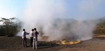 Salah satu sumber panas bumi di Mataloko - Bajawa